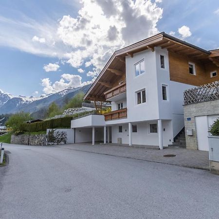Haus Almkreek Apartment Kaprun Bagian luar foto
