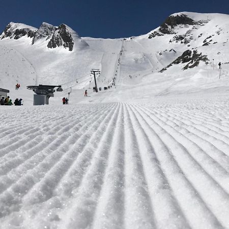 Haus Almkreek Apartment Kaprun Bagian luar foto