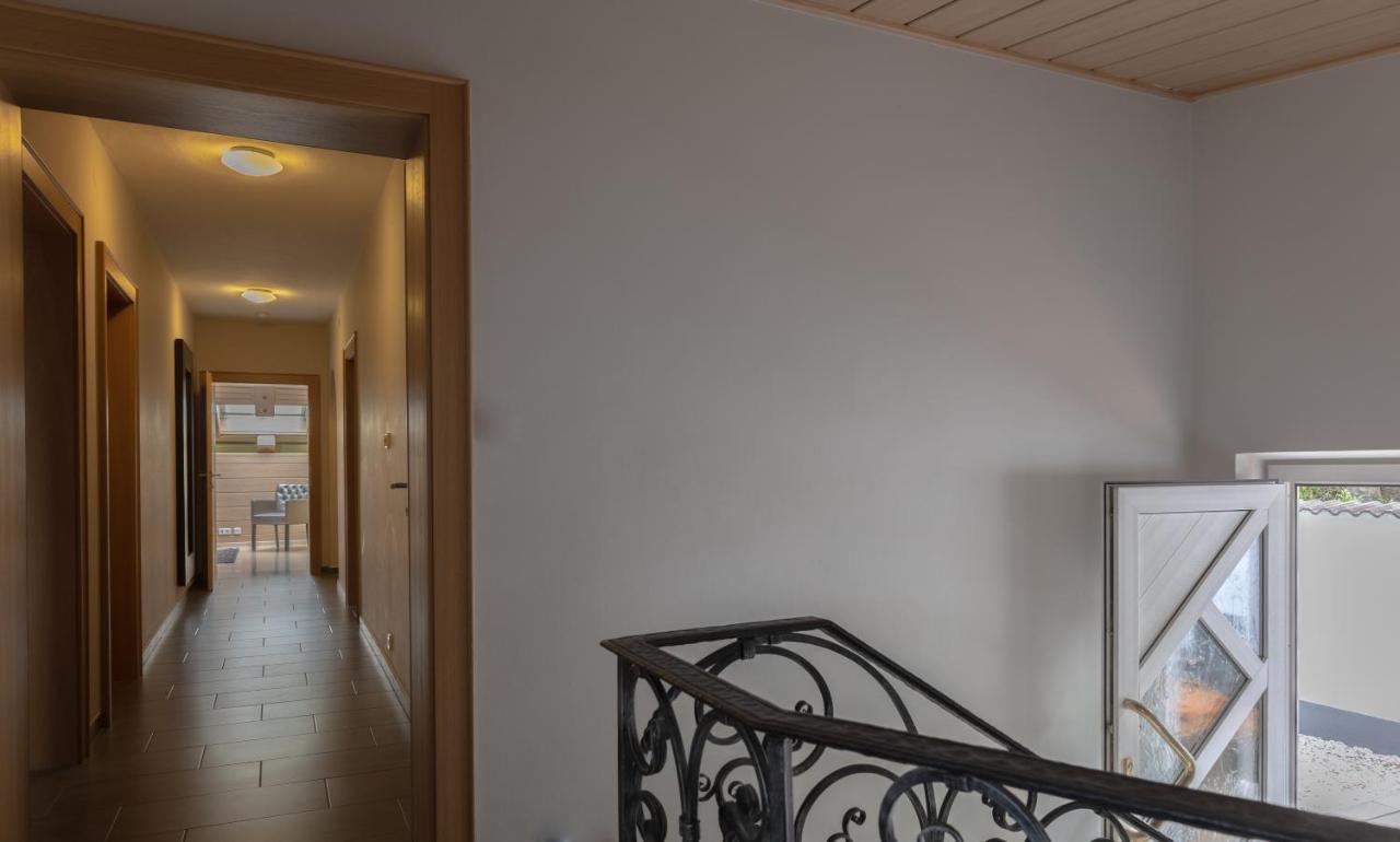 Haus Almkreek Apartment Kaprun Bagian luar foto
