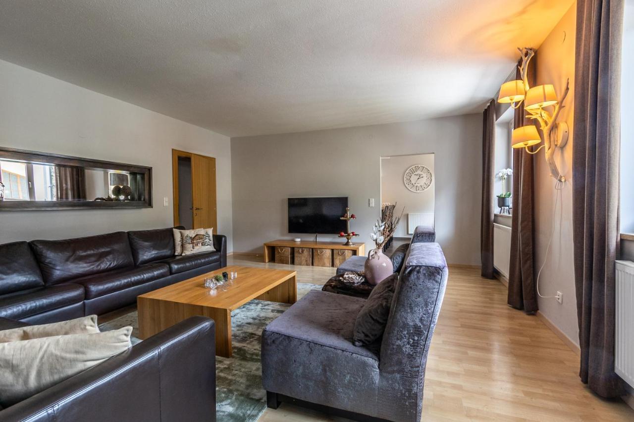 Haus Almkreek Apartment Kaprun Bagian luar foto