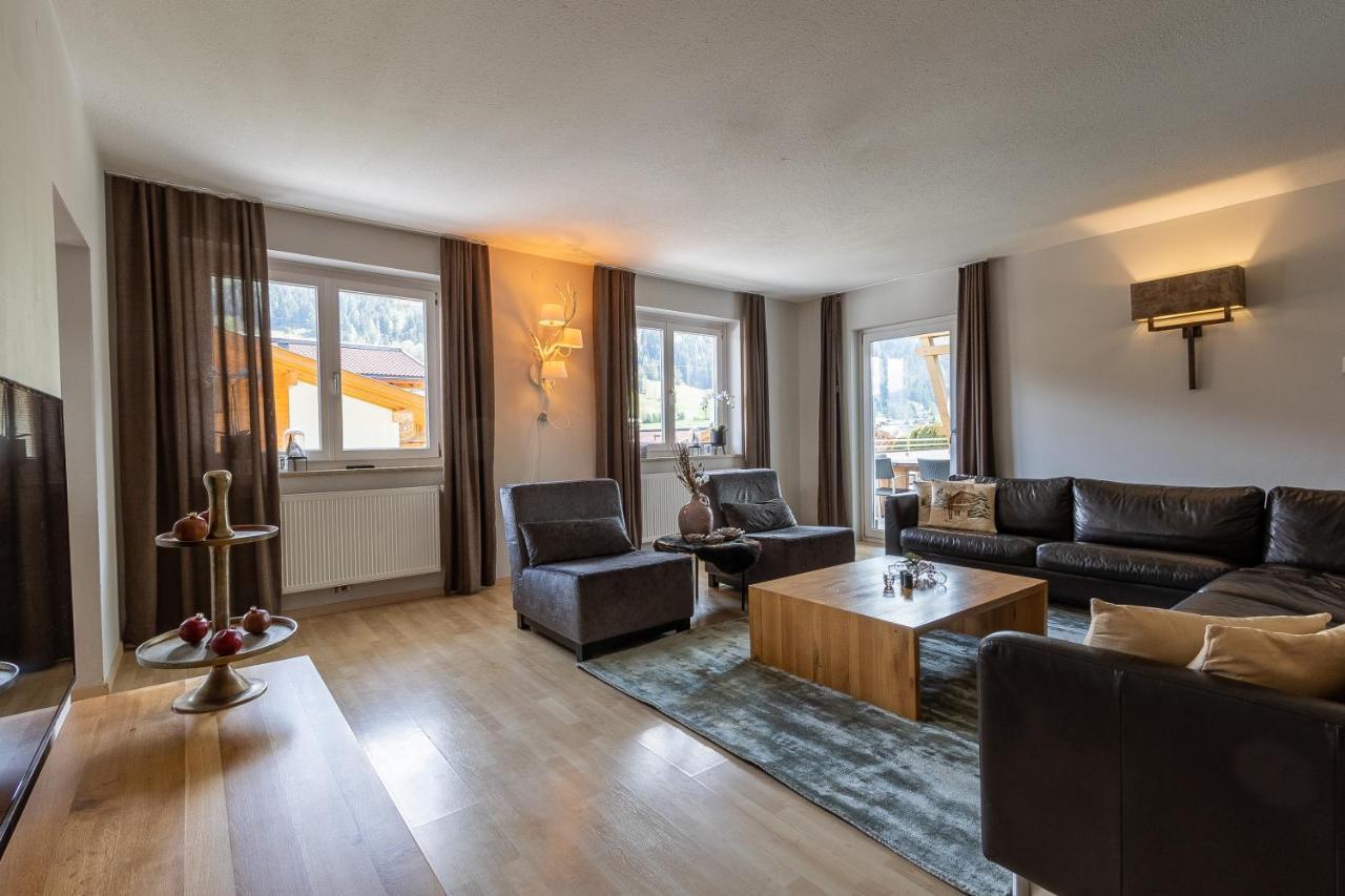 Haus Almkreek Apartment Kaprun Bagian luar foto