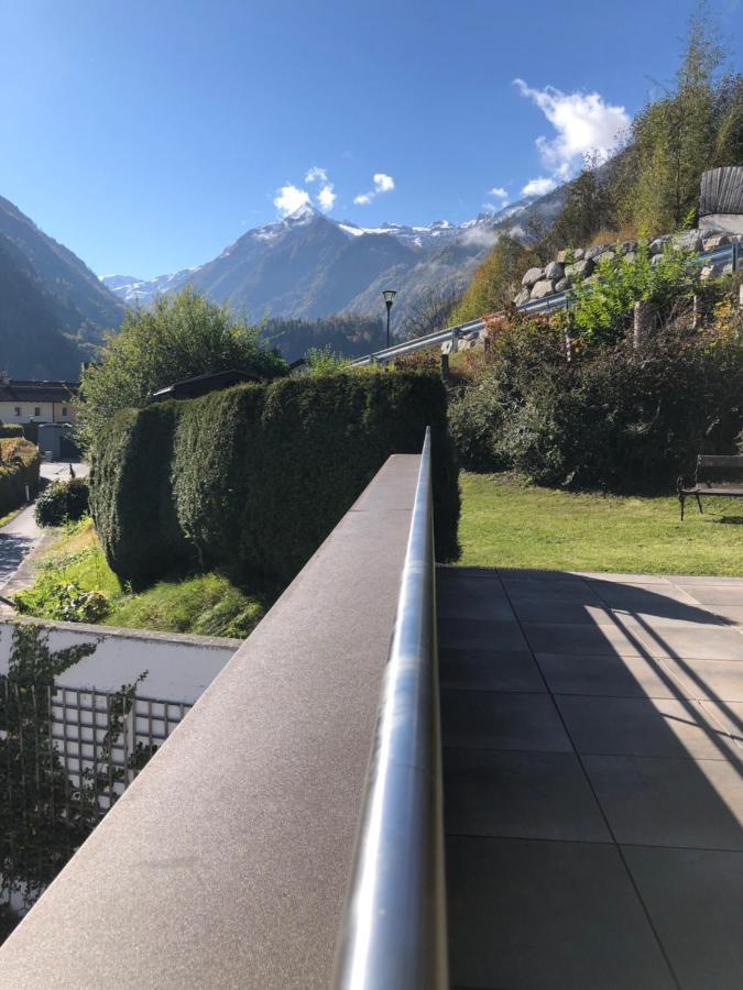 Haus Almkreek Apartment Kaprun Bagian luar foto